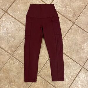 Yogalicious Maroon Cropped Leggings!